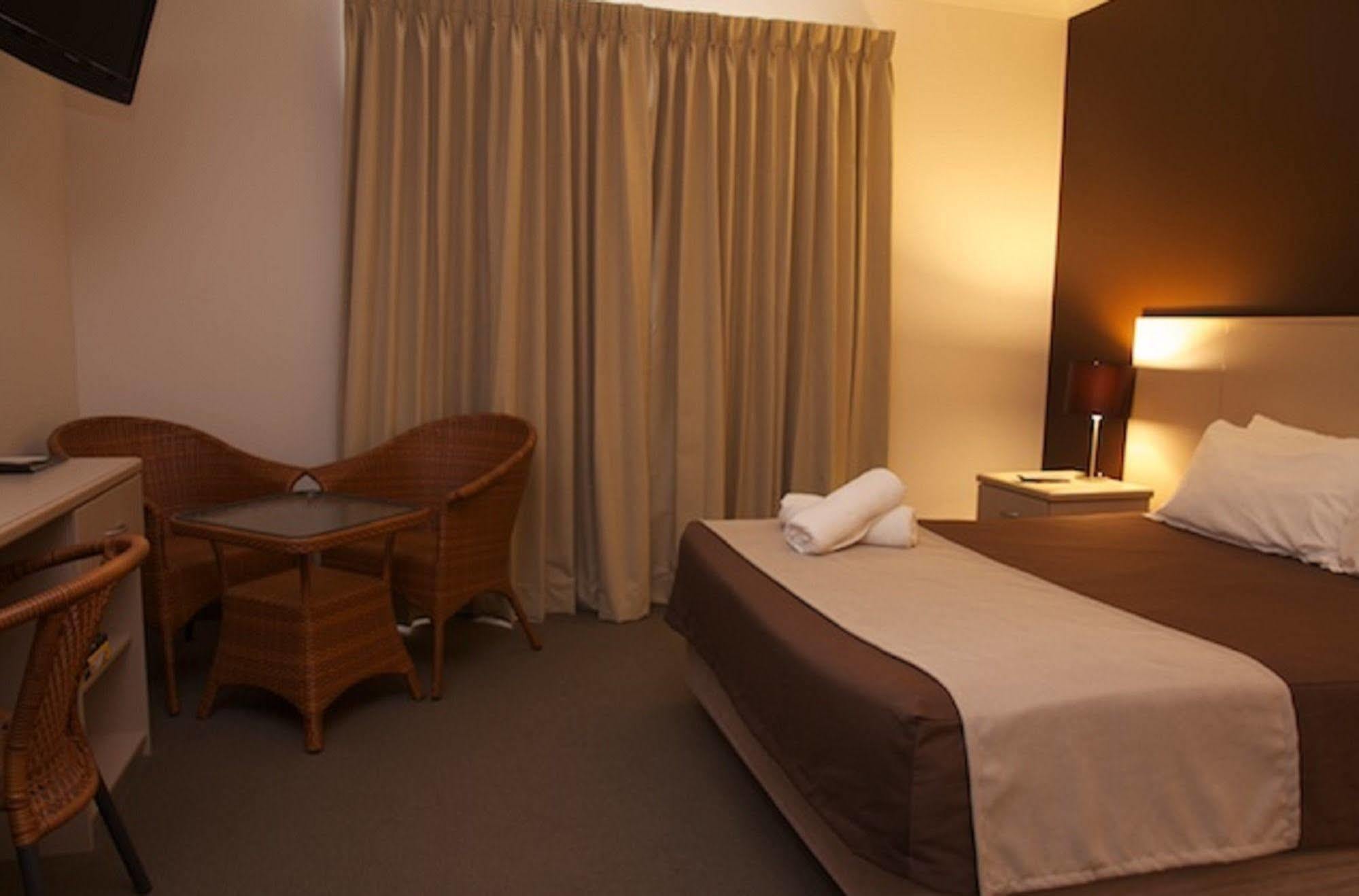 Warners At The Bay Motel Warners Bay Luaran gambar